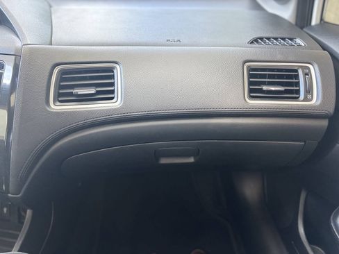 Used 2015 Honda Civic EX-L image 24