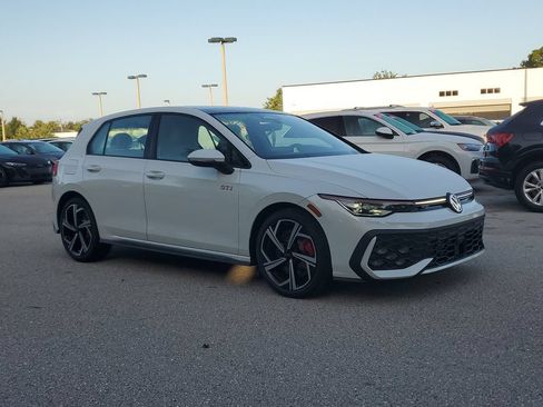 New 2026 Volkswagen GTI SE FWD image 2