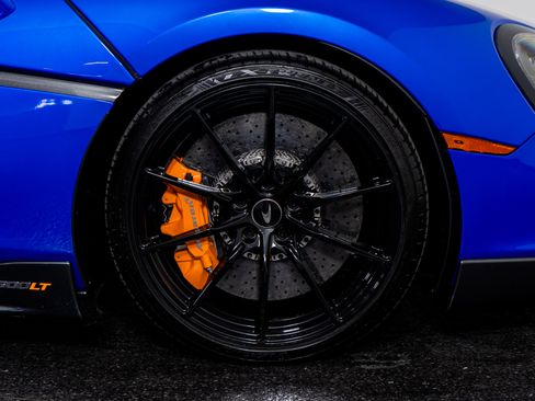 Used 2020 McLaren 600LT Spider image 7