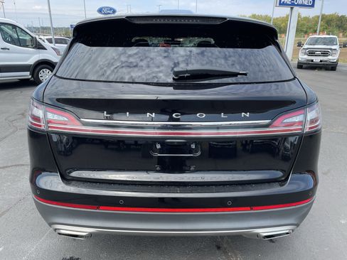 Used 2023 Lincoln Nautilus Reserve w/ Equipment Group 201A image 4