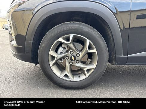 Used 2024 Chevrolet Trax LT image 19