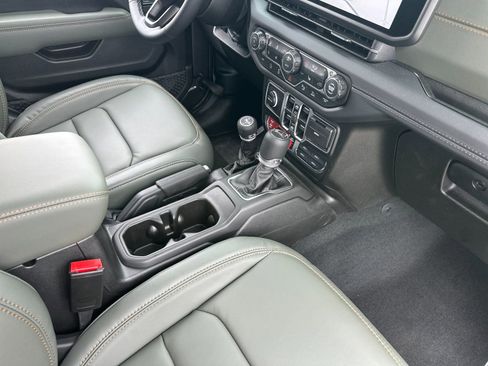 New 2026 Jeep Gladiator Mojave image 15