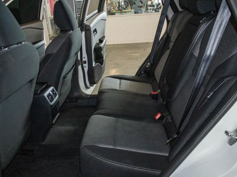 Used 2022 Nissan Rogue S image 13