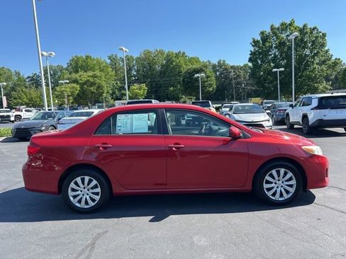 Used 2012 Toyota Corolla LE FWD image 5