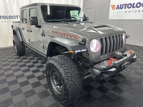 Used 2022 Jeep Gladiator Mojave w/ Cold Weather Group AWD/4WD image 2