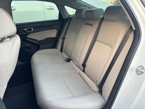 Used 2024 Honda Civic EX image 41