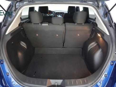 Used 2025 Nissan Leaf S FWD image 8