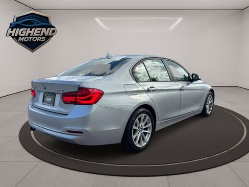 Used 2018 BMW 320i xDrive Sedan w/ Convenience Package image 6