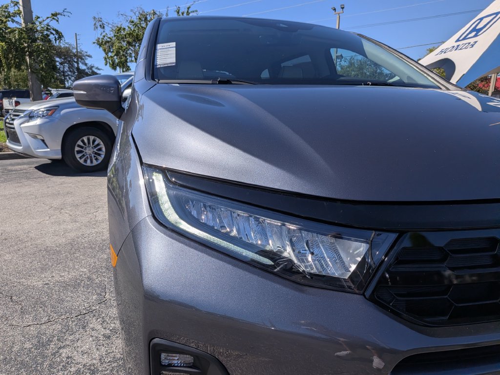 New 2027 Honda Odyssey Touring image 10