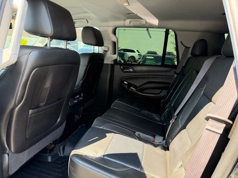 Used 2015 GMC Yukon SLT RWD image 13