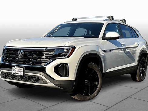 New 2026 Volkswagen Atlas Cross Sport SE image 1
