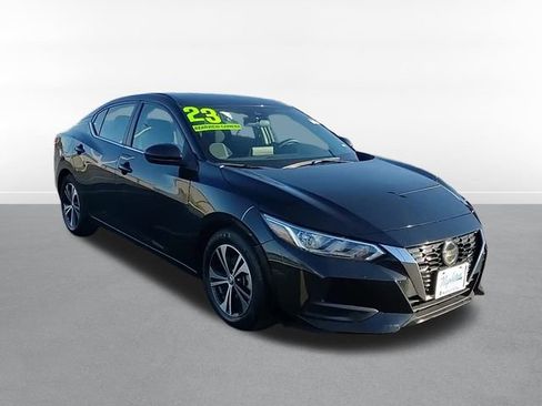 Used 2023 Nissan Sentra SV image 3