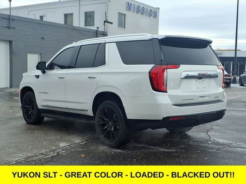 Used 2023 GMC Yukon SLT w/ SLT Premium Package image 7