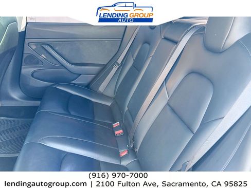 Used 2019 Tesla Model 3 Standard Range RWD image 17