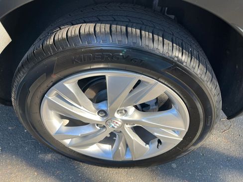 Used 2025 Buick Encore GX Preferred image 28