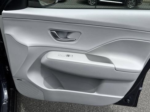 New 2026 Hyundai Kona Limited FWD image 14