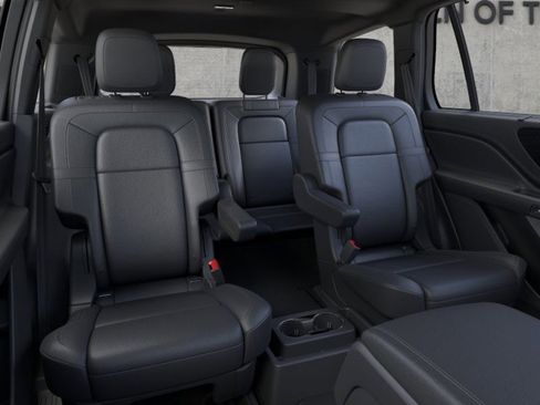 New 2025 Lincoln Aviator Reserve w/ Equipment Group 201A image 11