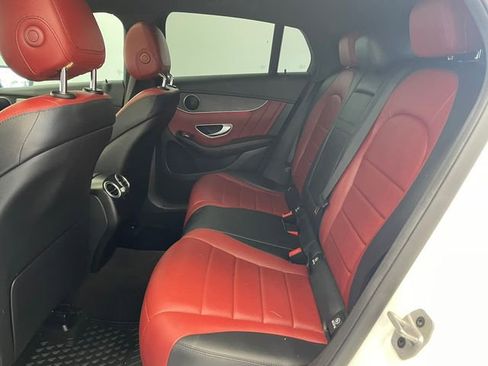Used 2022 Mercedes-Benz GLC 300 4MATIC Coupe image 19