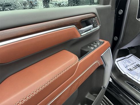 New 2026 GMC Sierra 3500 Denali Ultimate image 13