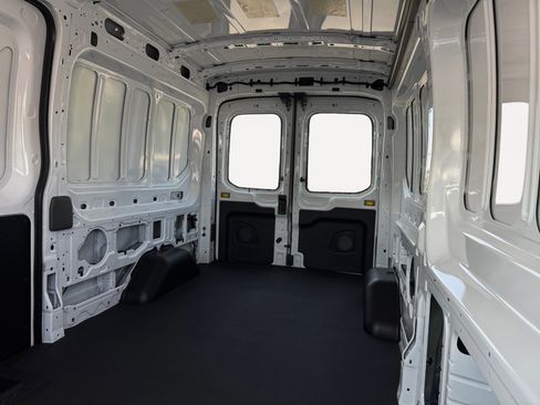 New 2025 Ford Transit 250 148 Medium Roof Extended AWD image 16