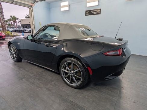 Used 2020 MAZDA MX-5 Miata Grand Touring image 8