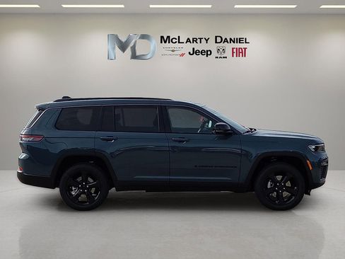 New 2026 Jeep Grand Cherokee L Limited image 6
