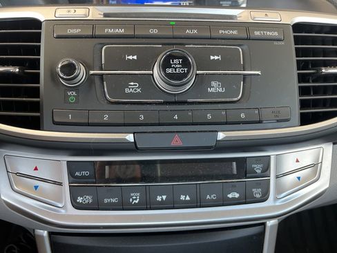 Used 2015 Honda Accord LX image 10