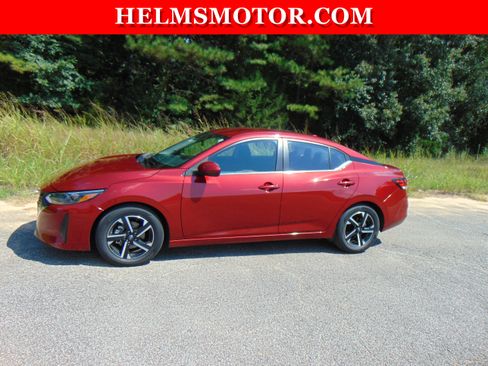 Used 2024 Nissan Sentra SV image 1