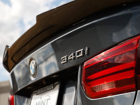 Used 2016 BMW 340i M-Sport image 50