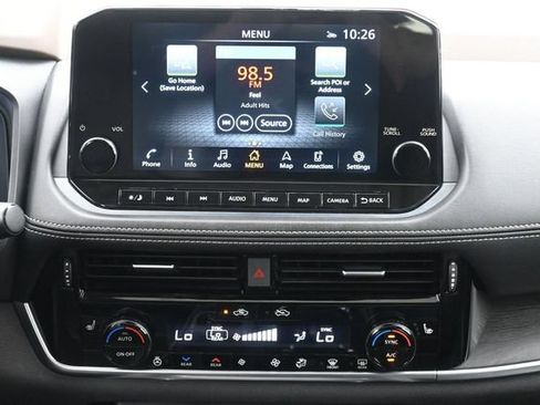 Used 2023 Nissan Rogue Platinum w/ Platinum Premium Package AWD/4WD image 22