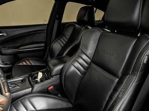 Used 2019 Dodge Charger SRT Hellcat w/ Harman/Kardon Audio Group image 22