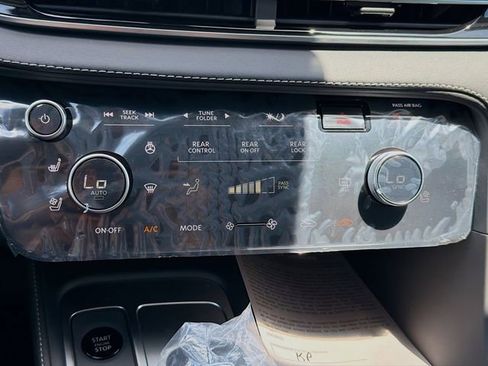 New 2027 INFINITI QX60 Luxe w/ Cargo Package AWD/4WD image 12