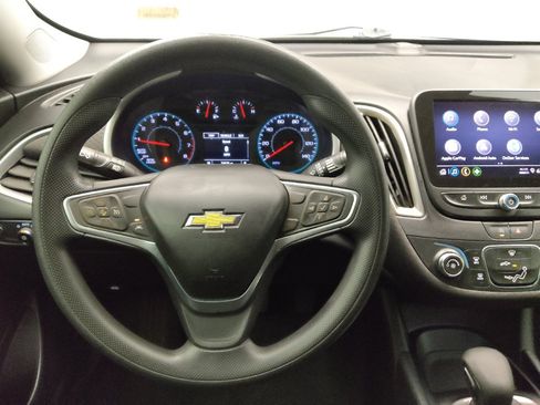 Used 2023 Chevrolet Malibu LS FWD image 22