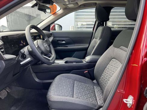 Used 2025 Nissan Kicks SV w/ SV Premium Package AWD/4WD image 20