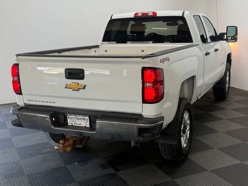 Used 2019 Chevrolet Silverado 2500 W/T AWD/4WD image 12