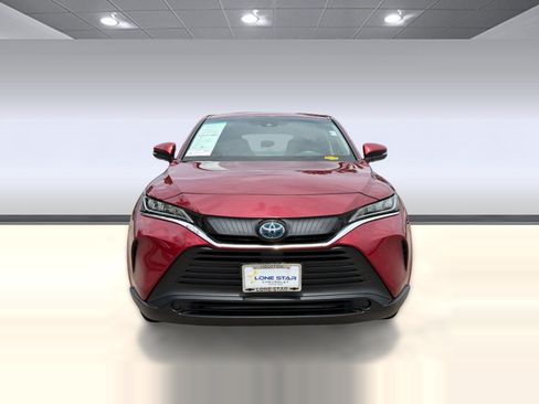 Used 2022 Toyota Venza LE AWD/4WD image 6