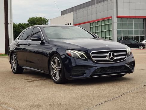 Used 2018 Mercedes-Benz E 300 image 2