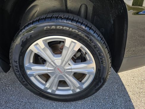 Used 2017 GMC Terrain SLT image 19