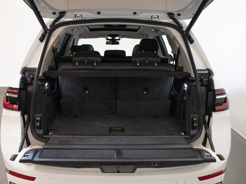 Certified 2026 BMW X7 xDrive40i w/ Premium Package image 27