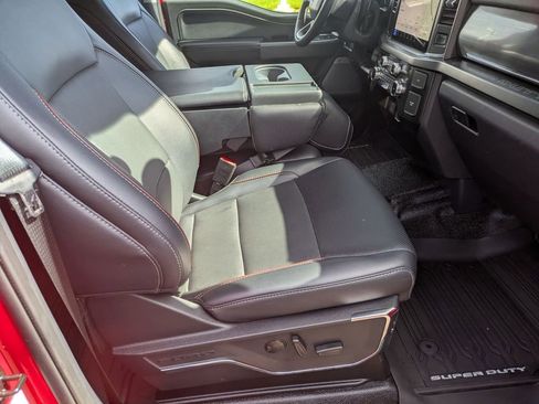 Used 2024 Ford F250 Lariat w/ Tremor Off-Road Package AWD/4WD image 22