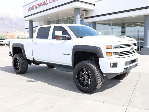 Used 2018 Chevrolet Silverado 2500 LTZ w/ Duramax Plus Package AWD/4WD image 8