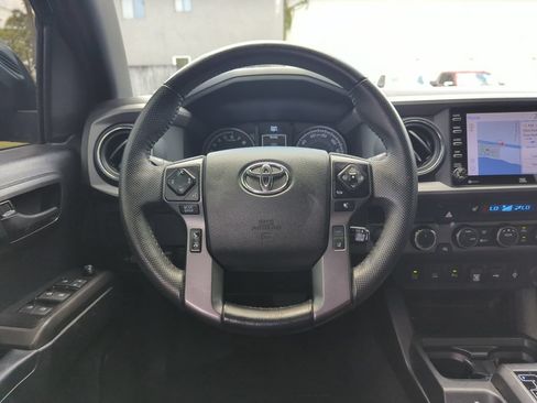 Used 2022 Toyota Tacoma TRD Pro AWD/4WD image 16