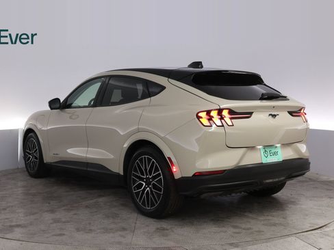 Used 2025 Ford Mustang Mach-E Premium RWD image 17