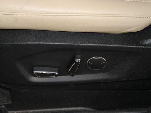 Used 2019 Ford Edge SEL w/ Equipment Group 201A FWD image 17