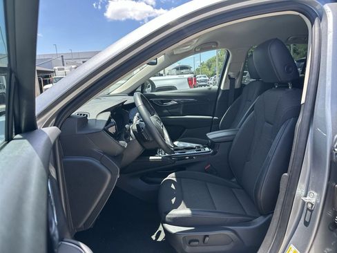 Used 2023 Buick Envision Preferred AWD/4WD image 2