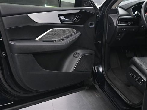 Used 2024 Acura MDX FWD image 17