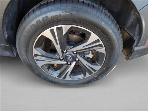 Certified 2024 Subaru Crosstrek 2.0i Premium image 9