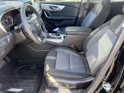 New 2026 Chevrolet Blazer LT image 9