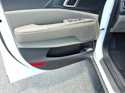 New 2026 Kia Carnival FWD image 13