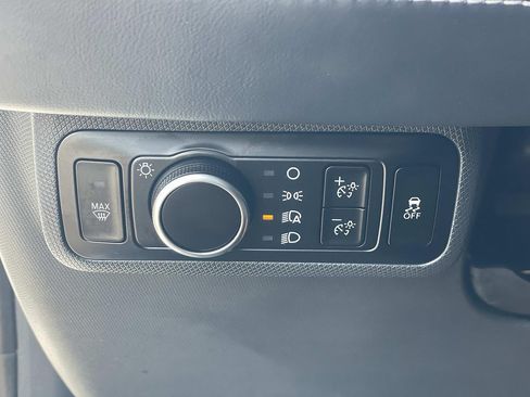 Used 2023 Ford Mustang Mach-E Select RWD image 18